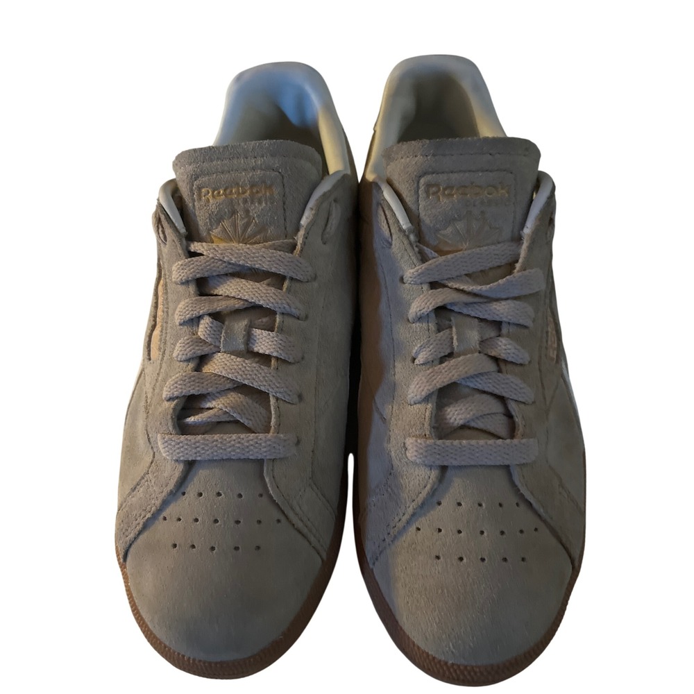 Reebok Club C 85 Suede Gum Sole Sneakers Tan Beige Classic Casual Size 8 - Picture 2 of 10